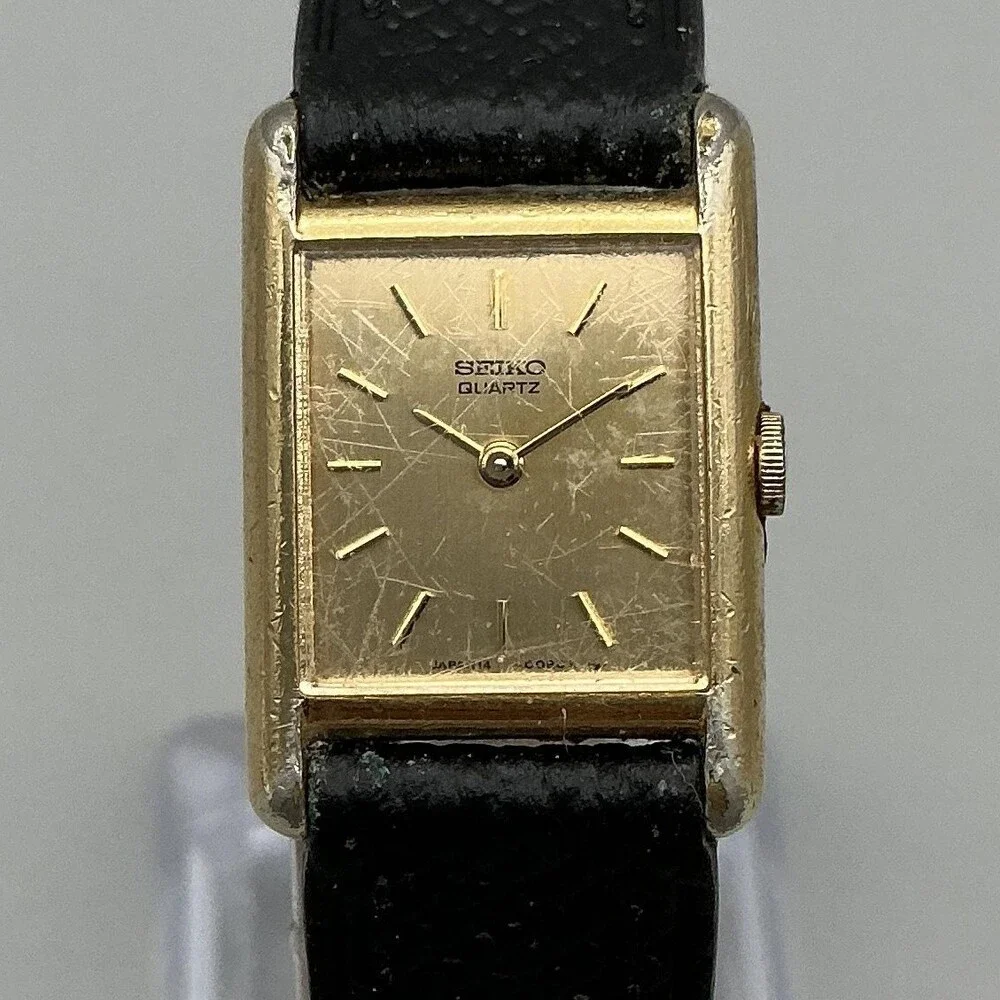 Vintage Seiko Womens Watch 17mm Gold Tone Black Leather 1400-5039 New Battery